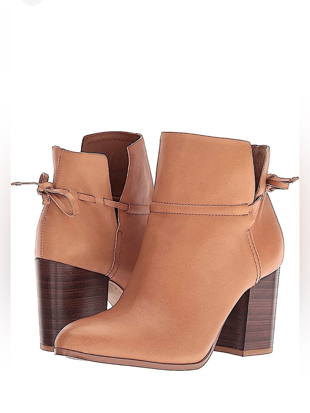 NWT 🛍️  Kelsi Dagger Leather Booties